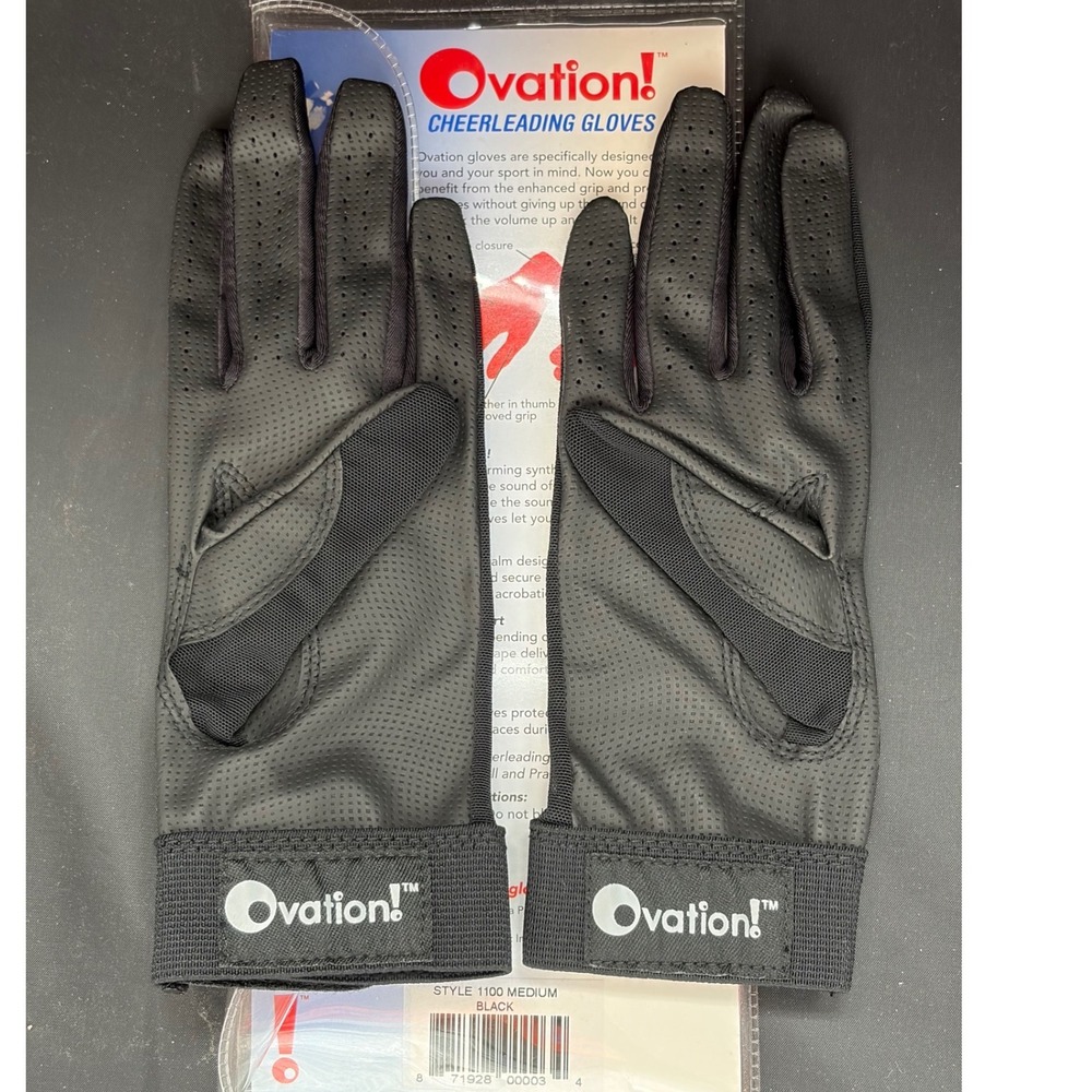 Ovation Cheerleading Performance Gloves Black Style 1100 Medium Spring Weight
